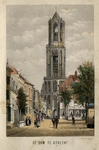 36120 Gezicht in de Zadelstraat te Utrecht met op de achtergrond de Domtoren, uit het westen.